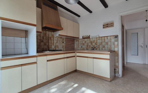 Appartement à vendre    3 pièces • 59,73 m2 Saint-Étienne