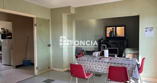 À vendre Appartement 4 pièces 77.65 m² - Moissac 82200