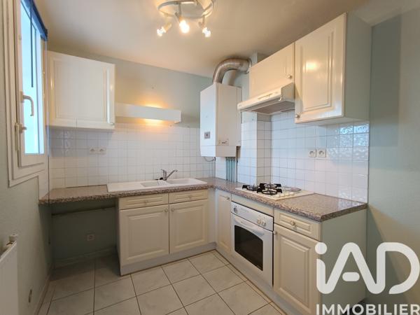 Location immeuble 3 pièces 54 m² Bagnols-sur-Cèze