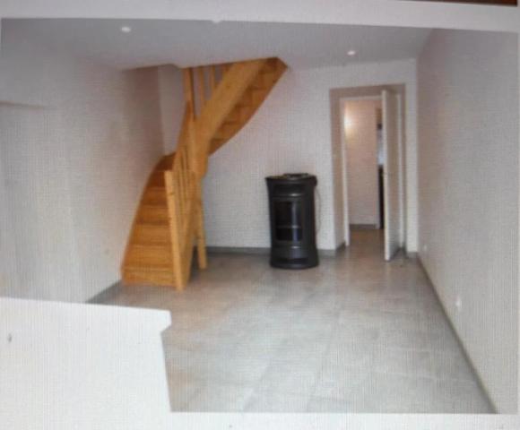 Appartement à louer à Saint-Sauveur-de-Montagut (07190)