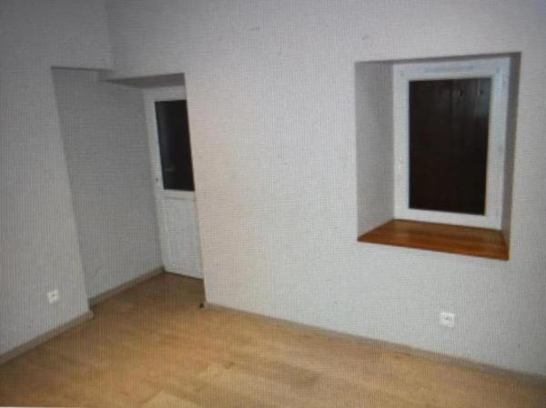 Appartement à louer à Saint-Sauveur-de-Montagut (07190)