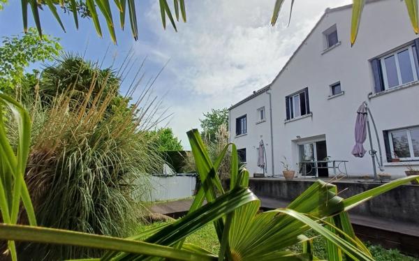 ANGOULEME Maison à vendre 6 pièces ()