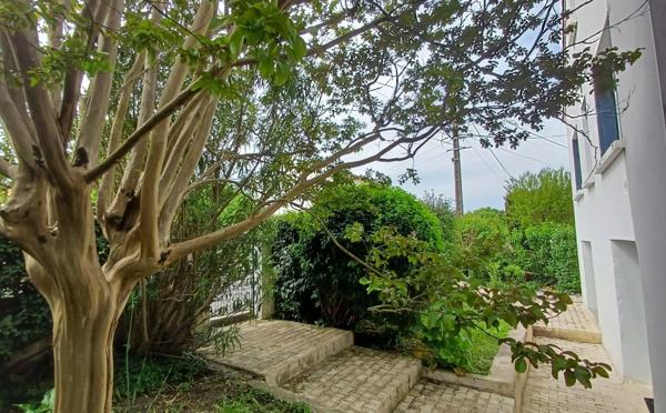 ANGOULEME Maison à vendre 6 pièces ()