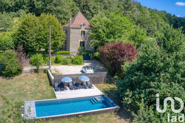 Maison à vendre 5 pièces 138 m² Sarlat-la-Canéda