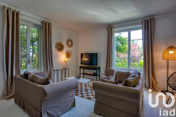 Maison à vendre 5 pièces 138 m² Sarlat-la-Canéda