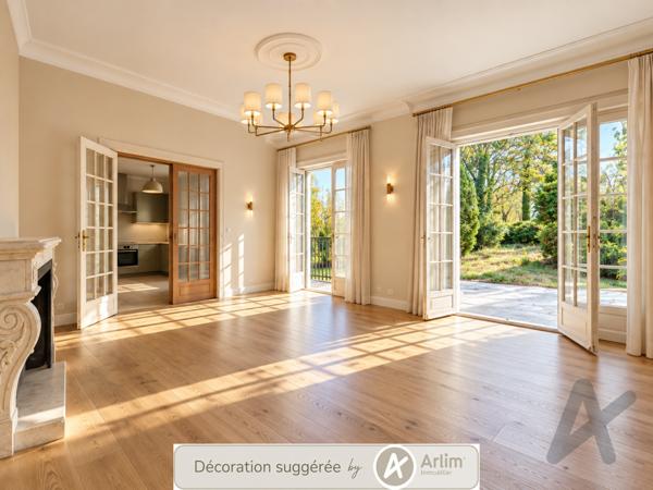Maison traditionnelle à rénover avec grand terrain et fort potentiel