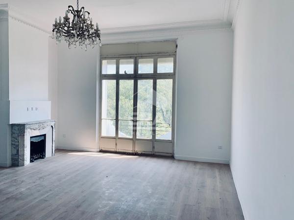 A vendre  appartement de type 3 rénové à Marseille 13011 - Quartier La Pomme