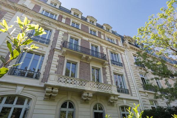 Vente Hôtel particulier Paris 8 20 Pièces 1366 m²