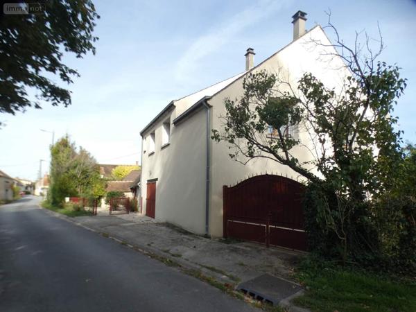 Maison à vendre à Amilly dans le Loiret (45200), ref : 065/1219