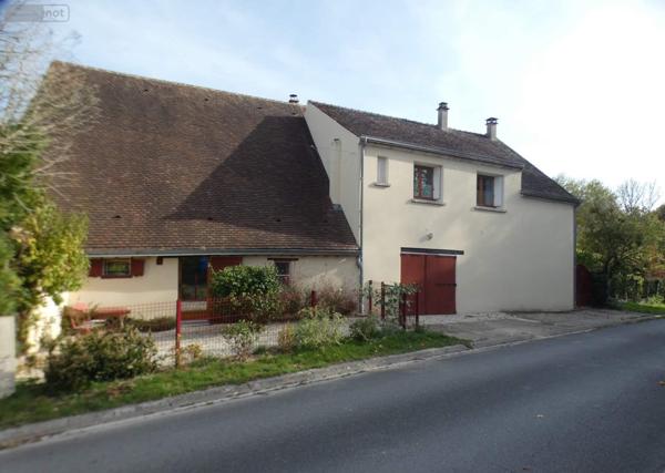 Maison à vendre à Amilly dans le Loiret (45200), ref : 065/1219