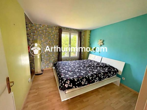 Vente Maison 5 pièces 96 m2 à Savigny-le-Temple