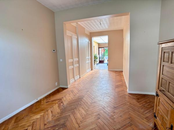 BELLE MAISON DE VILLE SEMI PLAIN-PIED