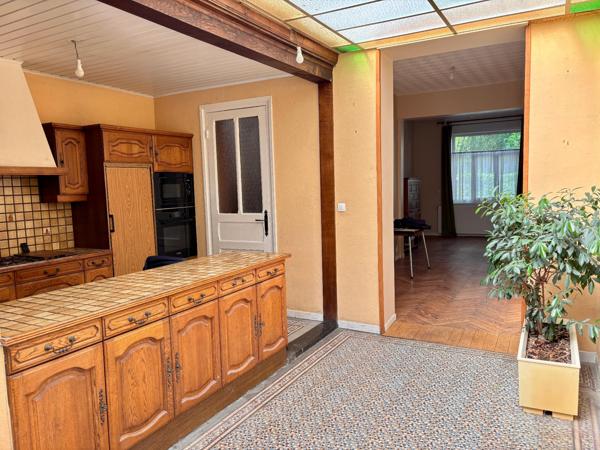 BELLE MAISON DE VILLE SEMI PLAIN-PIED