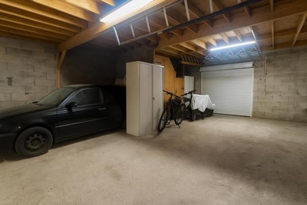 Pavillon 3 Chambres, 2 Bureaux, Jardin, Garage