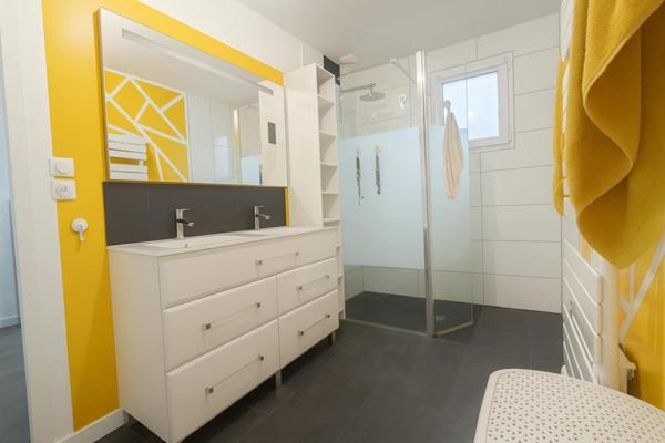 Pavillon 3 Chambres, 2 Bureaux, Jardin, Garage