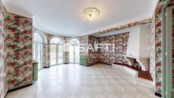 Boulogne-sur-Mer – Maison de caractère aux volumes exceptionnels avec jardin et grand garage inclus