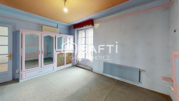 Boulogne-sur-Mer – Maison de caractère aux volumes exceptionnels avec jardin et grand garage inclus