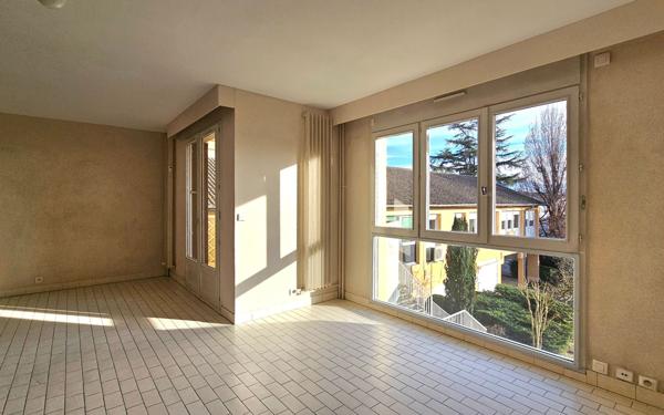 Appartement à vendre    4 pièces • 118 m2 Saint-Marcellin