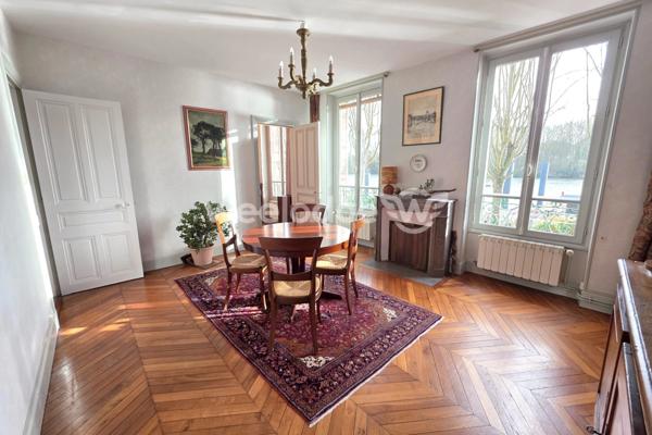Appartement à vendre 4 pièces de 84 m² à Conflans-Sainte-Honorine