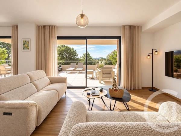 Appartement T4 à vendre  4 pièces - 98,39 m 2   LECCI  - 201