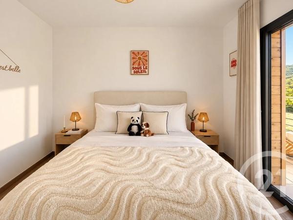 Appartement T4 à vendre  4 pièces - 98,39 m 2   LECCI  - 201