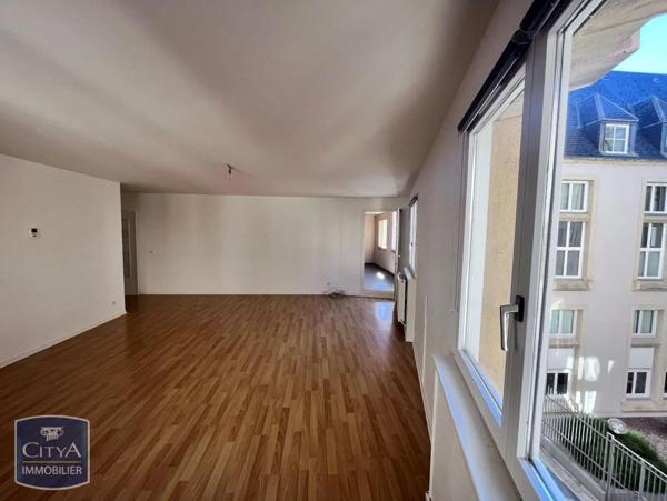 Appartement à louer 5 pièces 125m²
