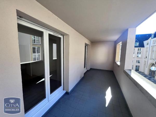 Appartement à louer 5 pièces 125m²