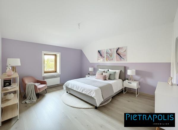 Propriété 250 m² avec dépendances - terrain 7 000 m²