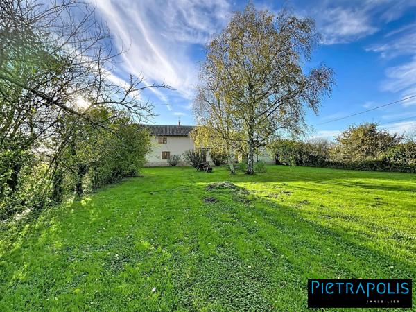 Propriété 250 m² avec dépendances - terrain 7 000 m²