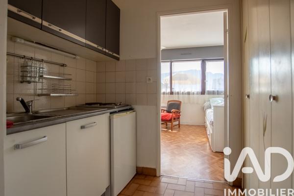 Location appartement 1 pièce 21 m² Aix-les-Bains