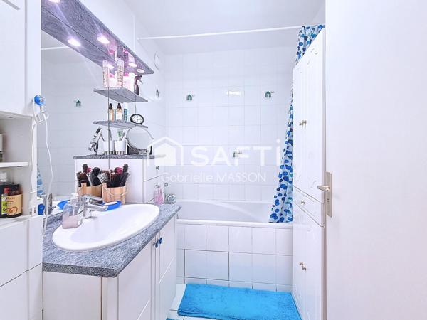 Appartement familial de 121m² avec double parking et cave