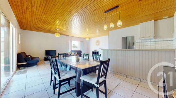 Maison à vendre  4 pièces - 107 m 2   ST JEAN DE MARSACQ  - 40