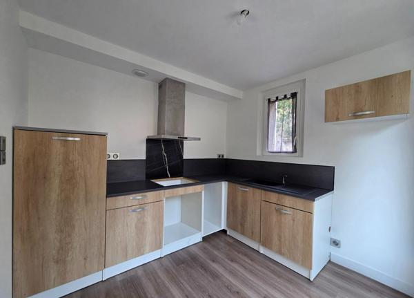 Maison à CHERBOURG-EN-COTENTIN, 50100 - 4 pièces 83m²