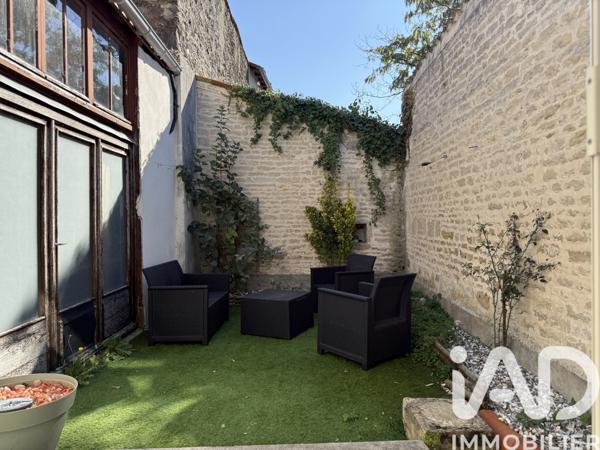 Maison à vendre 5 pièces 177 m² Mauzé-sur-le-Mignon