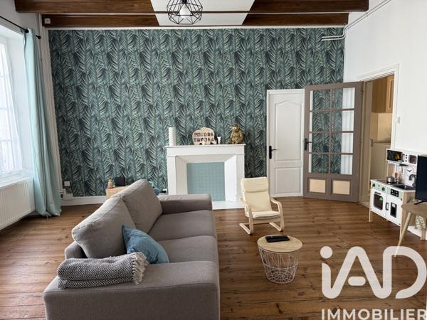 Maison à vendre 5 pièces 177 m² Mauzé-sur-le-Mignon