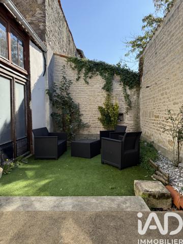 Maison à vendre 5 pièces 177 m² Mauzé-sur-le-Mignon