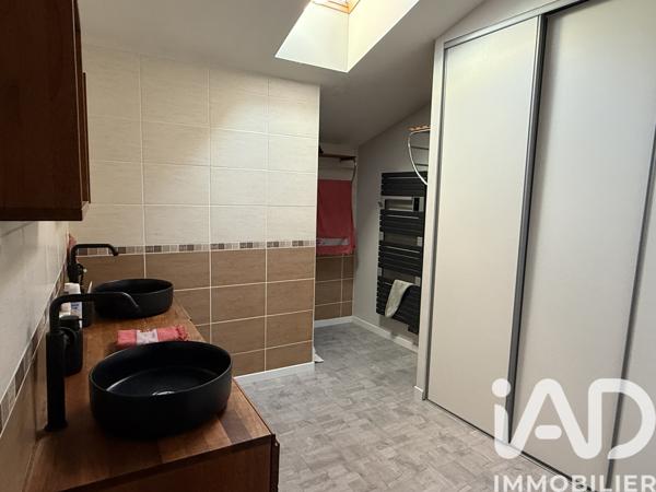 Maison à vendre 5 pièces 177 m² Mauzé-sur-le-Mignon