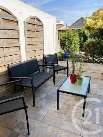 Maison à vendre  6 pièces - 150 m 2   CALAIS  - 62