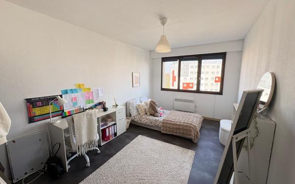 Appartement à louer    1 pièce •  Strasbourg