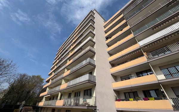 Appartement à louer    1 pièce •  Strasbourg