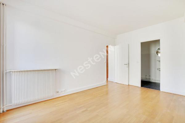 75011 - Cirque d'Hiver - Marché des enfants rouge - 2 Pièces (47 m²)