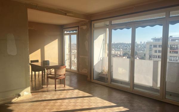 Appartement à vendre    3 pièces • 59 m2 Antony