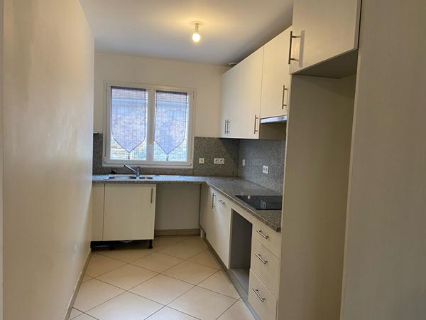 À LOUER - MAISON - BALLANCOURT SUR ESSONNE