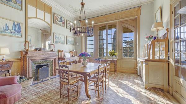 Vente Maison de maître La Croix-Valmer 9 Pièces 330 m²