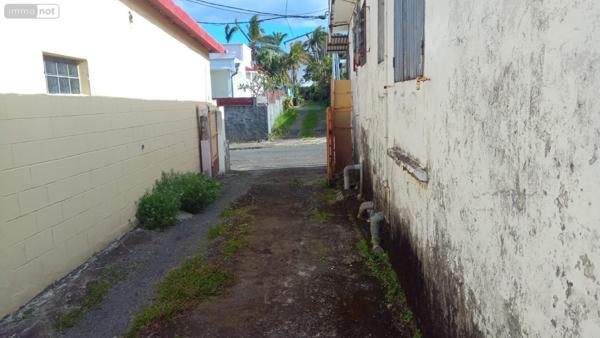 Maison à vendre à Saint-Benoît à la Réunion (97470), ref :   
Centre