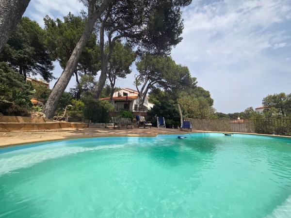 Vente Propriété de luxe Perpignan 6 Pièces 202 m²