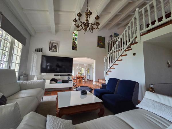 Vente Propriété de luxe Perpignan 6 Pièces 202 m²