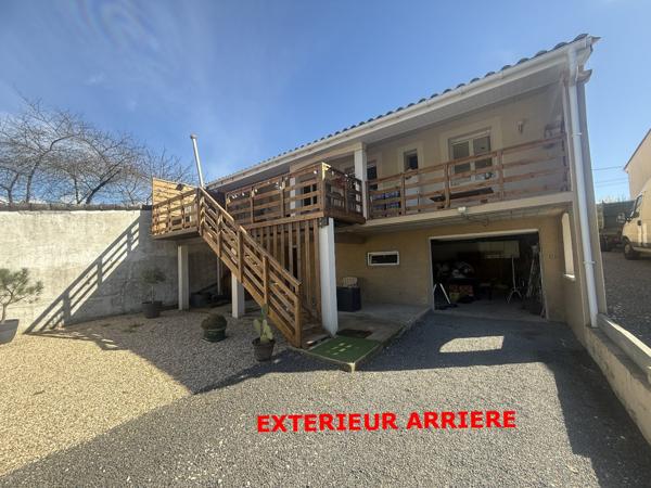 Maison à CHAMPNIERS (16430)