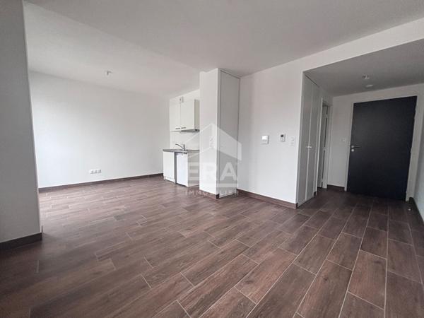 207 - Studio hyper Centre d'Orleans NEUF de 29.25 m2
