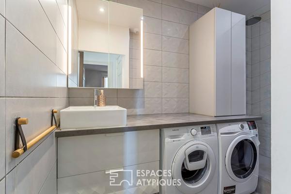 Rénovation moderne proche de la place Ambroise Courtois